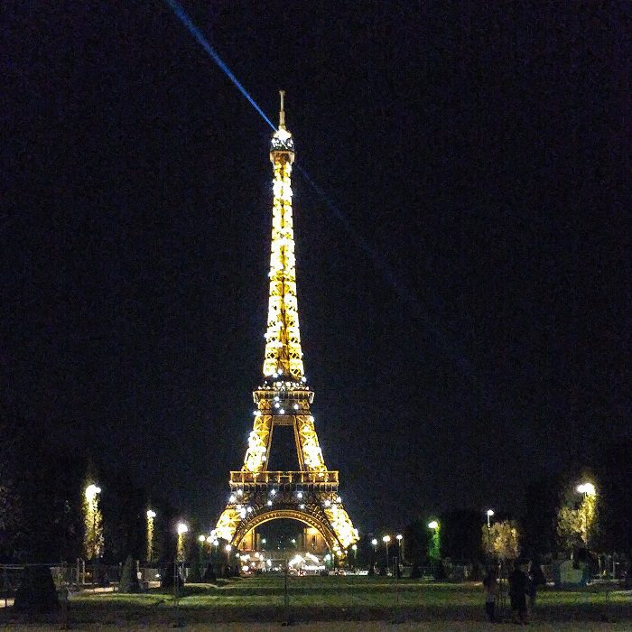 The Eiffel tower at night 