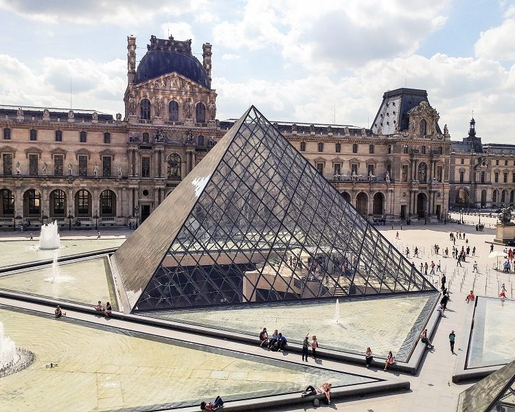 Amazing view of the pyramids at the Louvre in Paris