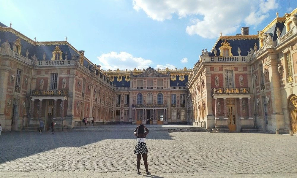 Shylo at the Chateau de Versailles