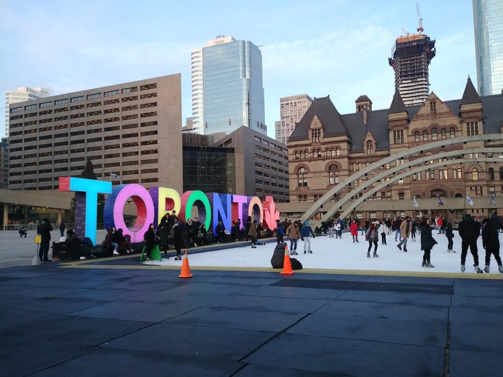 13 things to do in Toronto that are actually free - Simply Blessed Shy