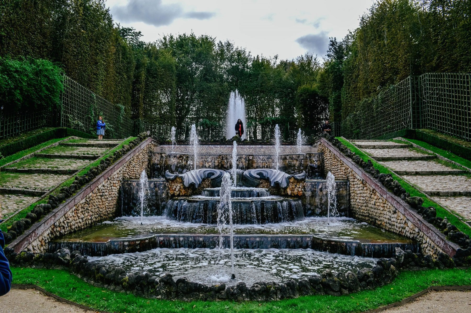 A beautiful fountain in the garden of Versailles