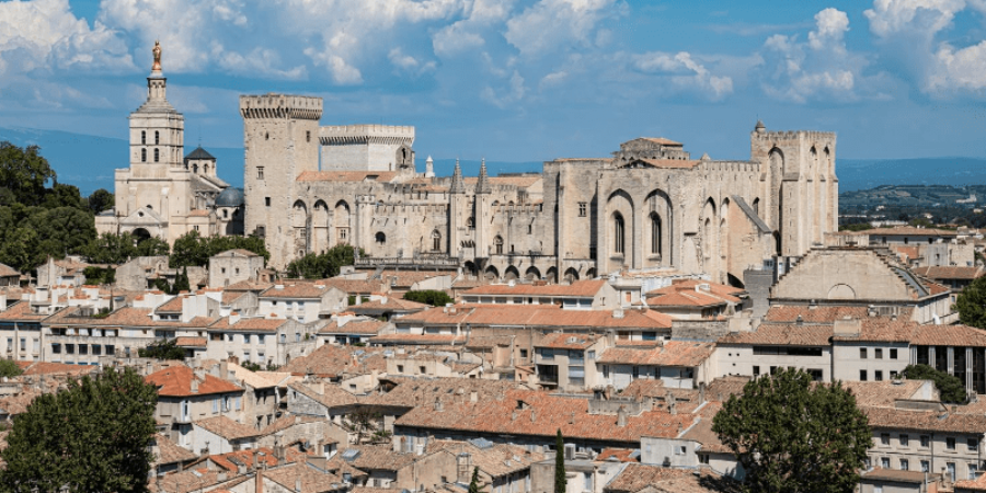 A walk through Avignon- Discovering Provence